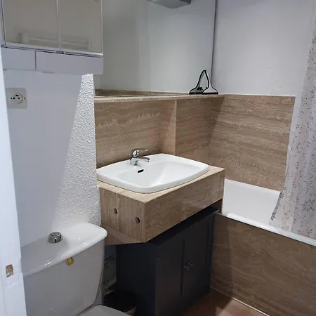 A Cauterets, 4 Pers, Ascenseur, Balcon, Proche Telecabines - Fr-1-812-64 Apartment